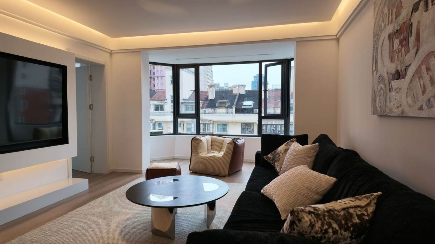 Housing image — Living Room