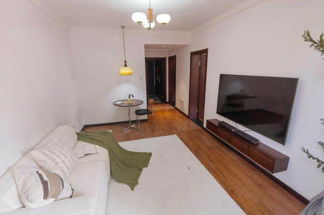1BR Lane House in Jing'an with Terrace