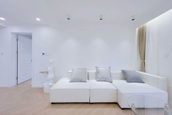 2BR Apartment near Zhongshan Park (L11/L13)