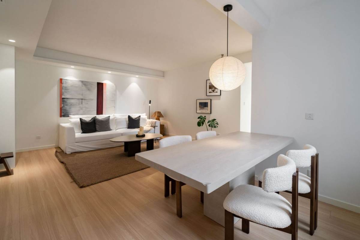 Housing image — Living Room
