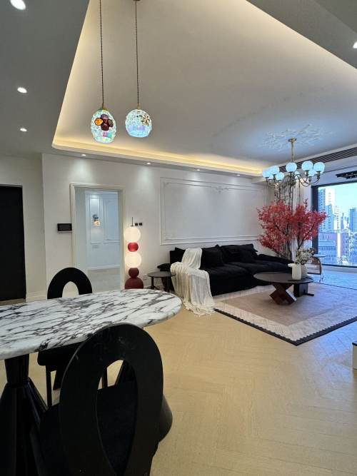 Housing image — Living Room