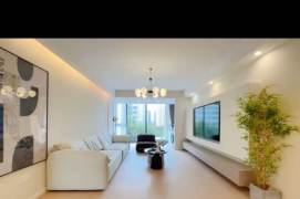 Spacious 2BR Apartment in Gubei (L10)
