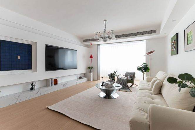 Spacious 2BR Apartment near Jiangsu Rd Metro (L2/L11)