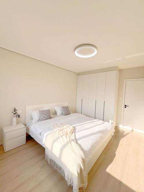 Housing image — Bedroom