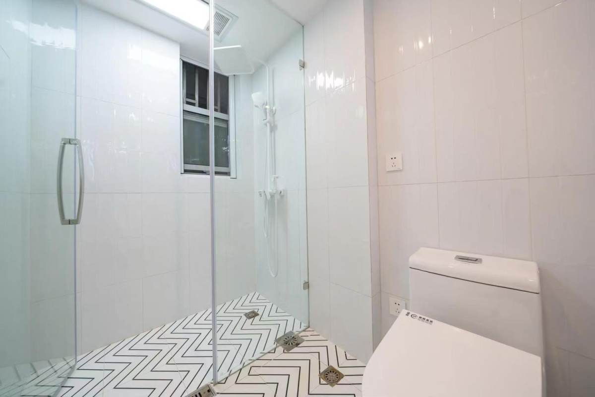 Housing image — Bathroom