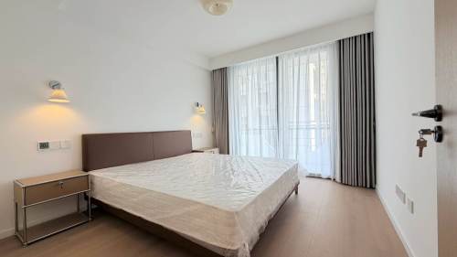 Housing image — Bedroom