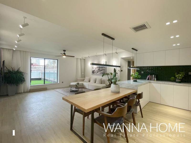 Housing image — Living Room