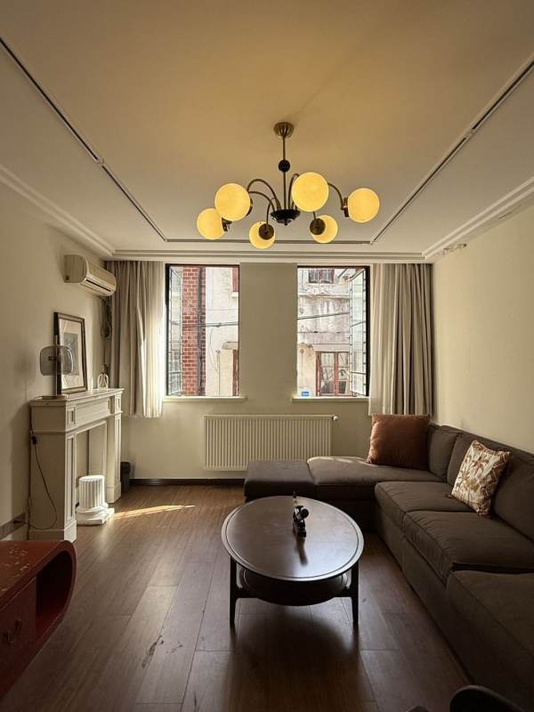 Housing image — Living Room