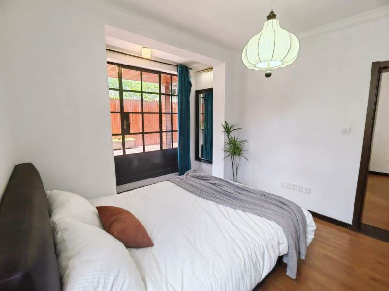 Housing image — Bedroom