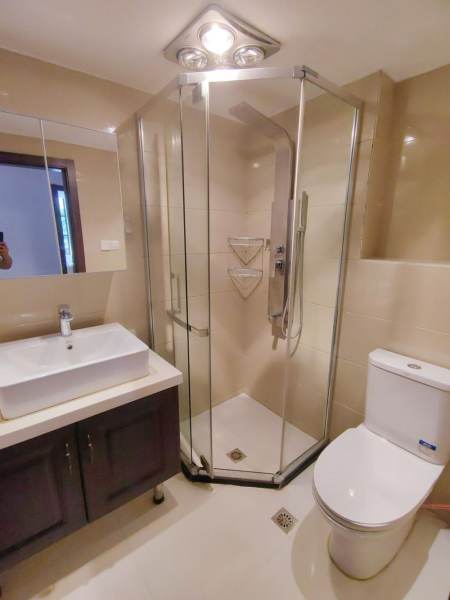 Housing image — Bathroom