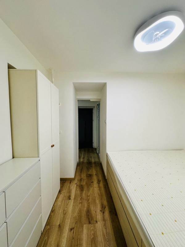 Housing image — Bedroom