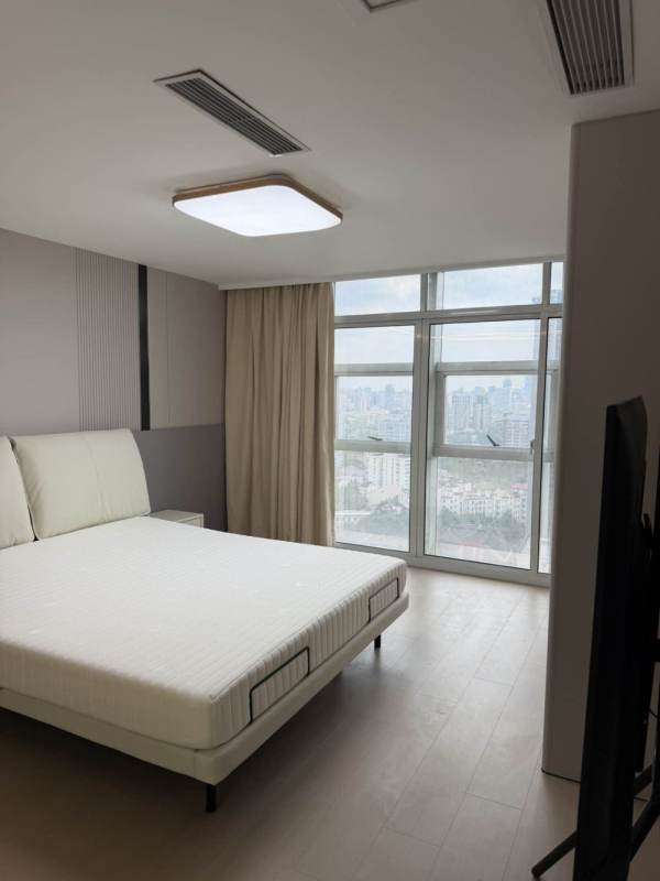 Housing image — Bedroom