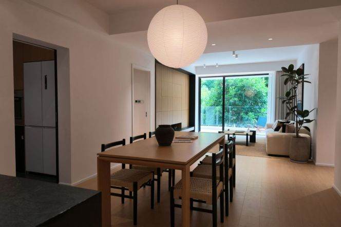 4BR Apartment near Zhongshan Park