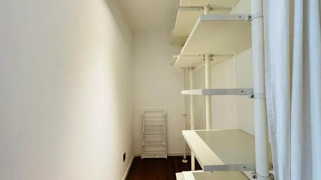 Housing image — Bedroom