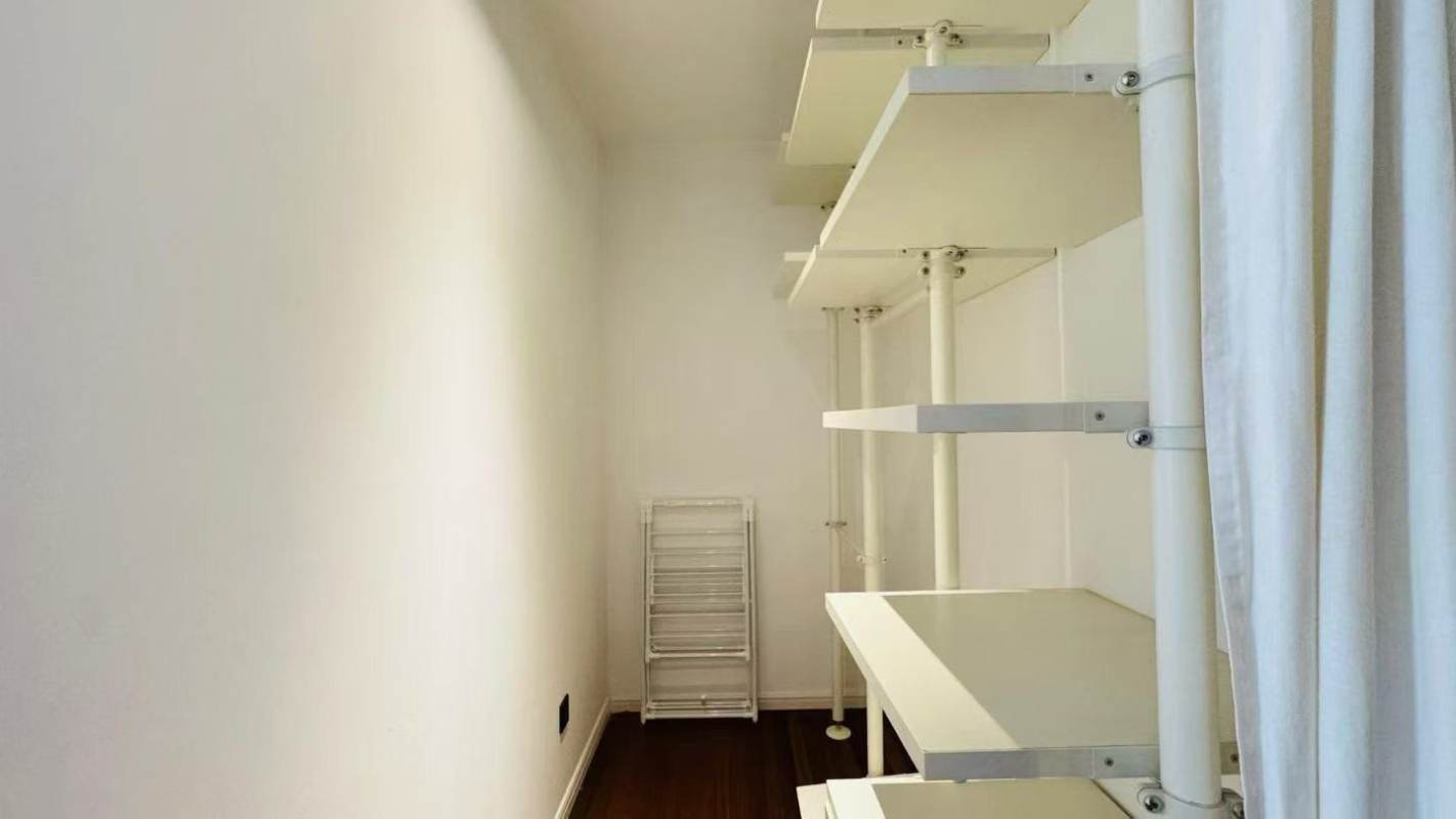 Housing image — Bedroom