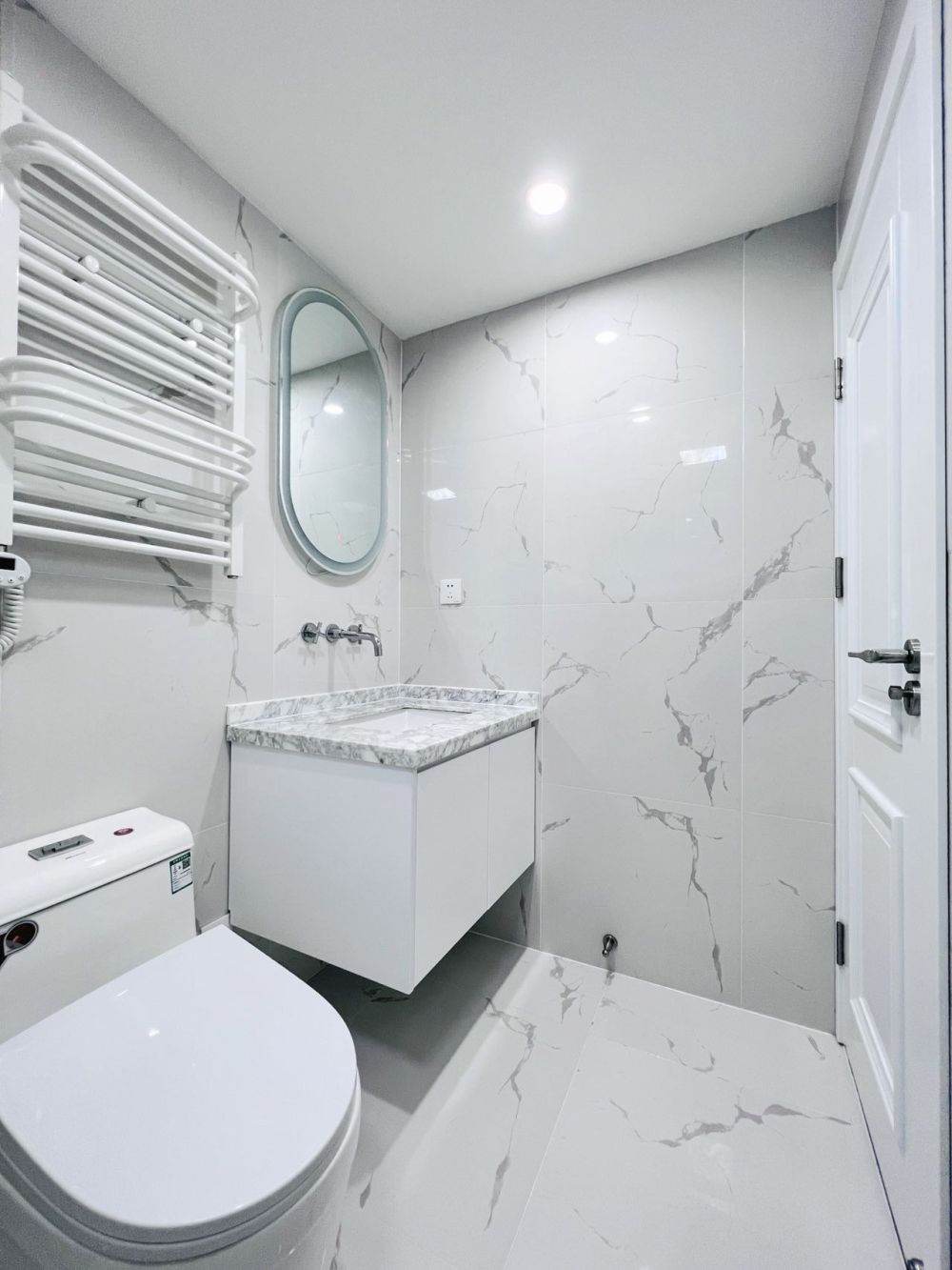 Housing image — Bathroom