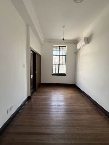 Housing image — Bedroom