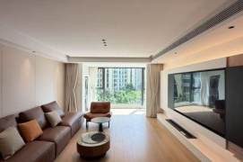3BR Apartment near Longement Shopping Mall (L2/L3/L4)