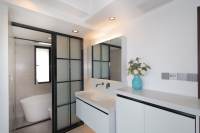 Housing image — Bathroom