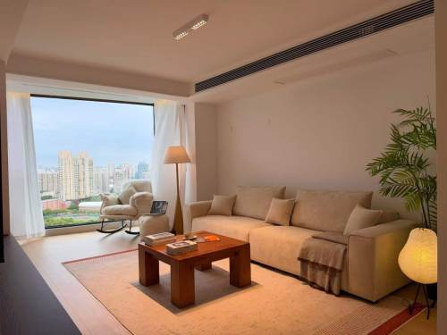 Housing image — Living Room