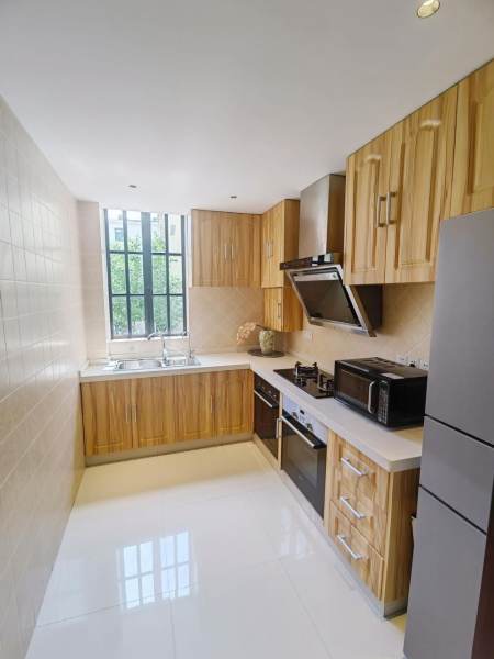 Housing image — Kitchen