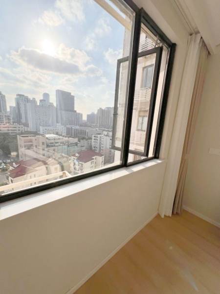 Housing image — View