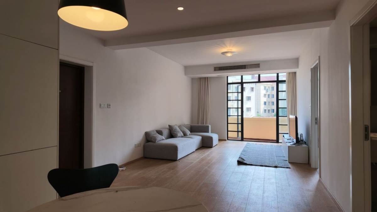 Housing image — Living Room