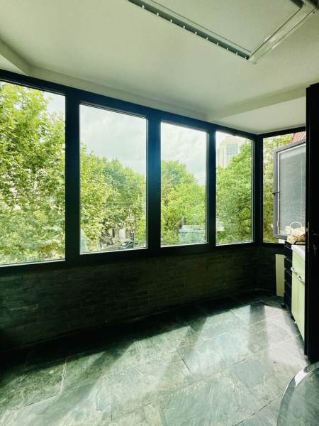 Housing image — Balcony