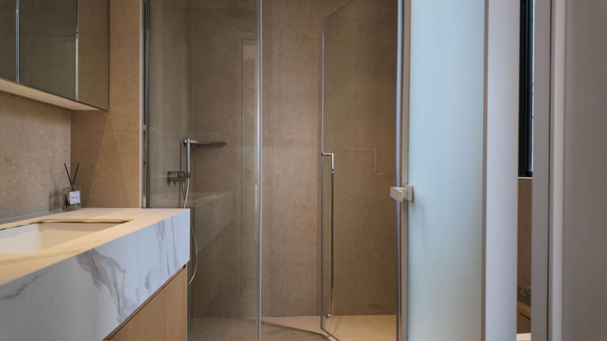 Housing image — Bathroom