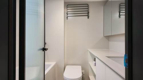 Housing image — Bathroom
