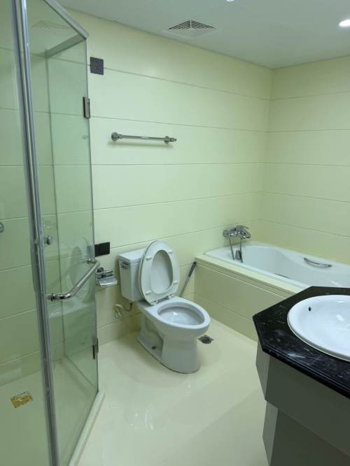 Housing image — Bathroom