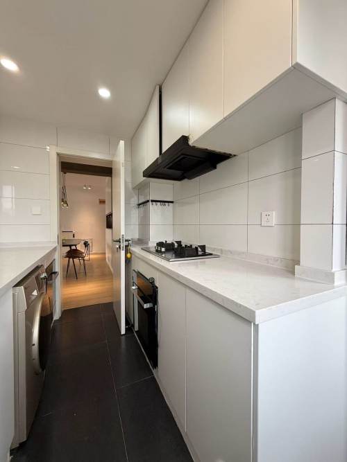 Housing image — Kitchen