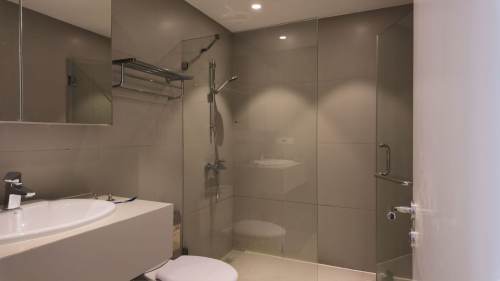 Housing image — Bathroom