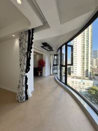 Housing image — Balcony