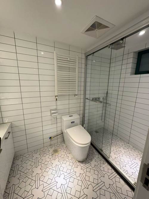 Housing image — Bathroom
