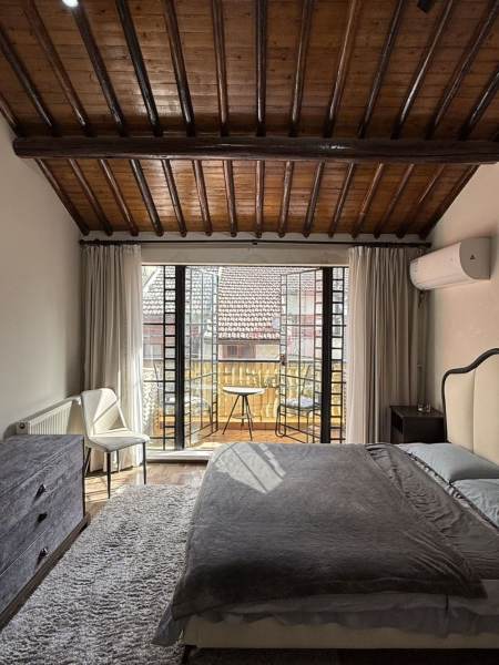 Housing image — Bedroom