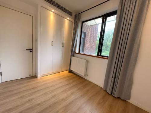 Housing image — Bedroom