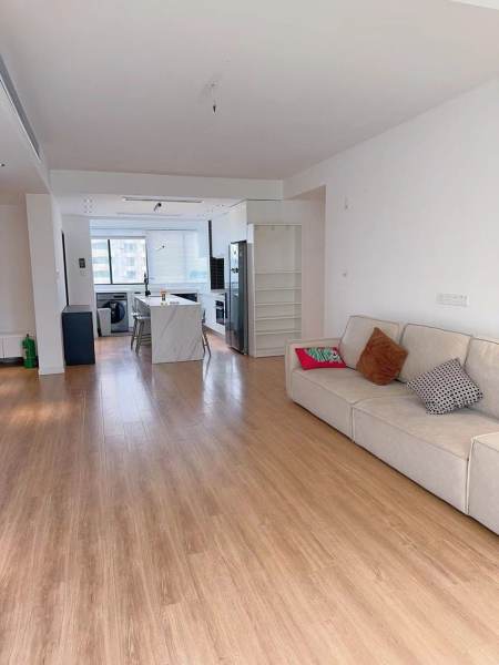 Housing image — Living Room