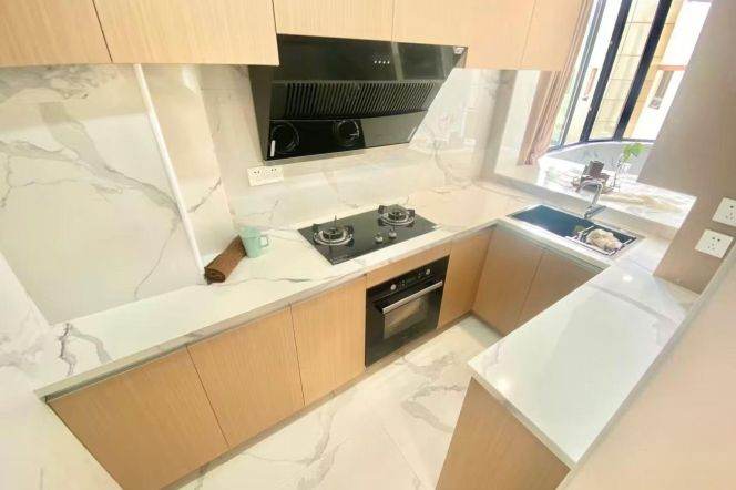 2BR Apartment near Dapuqiao Metro (L4/L9)