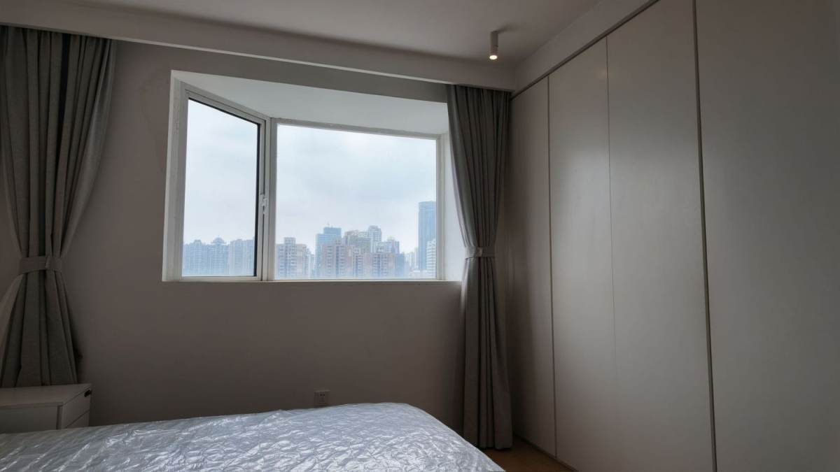 Housing image — Bedroom