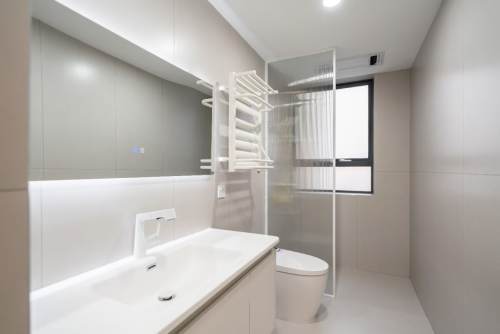 Housing image — Bathroom