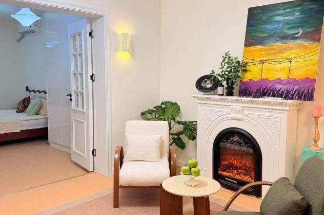 1BR Lane House near Jiaotong University Metro (L1/L10/L12)