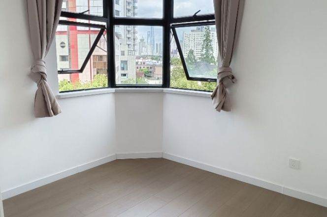 2BR Apartment at Shanghai Grand Plaza (Compound) with Terrace