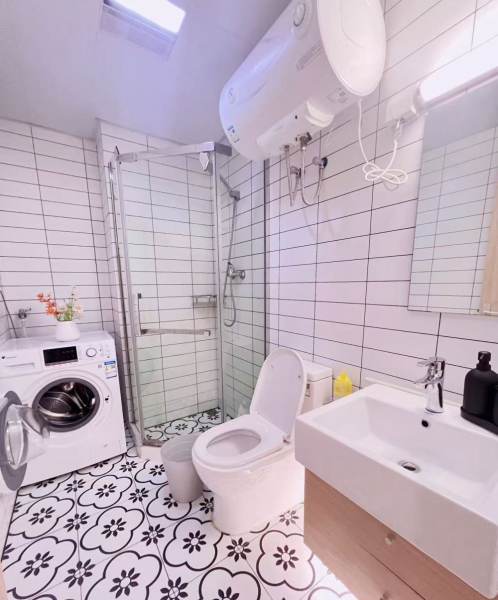 Housing image — Bathroom
