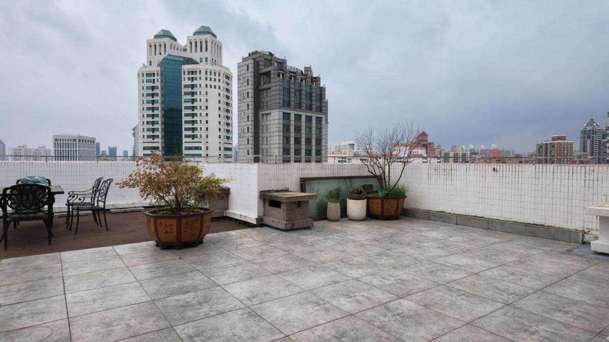 Housing image — Terrace