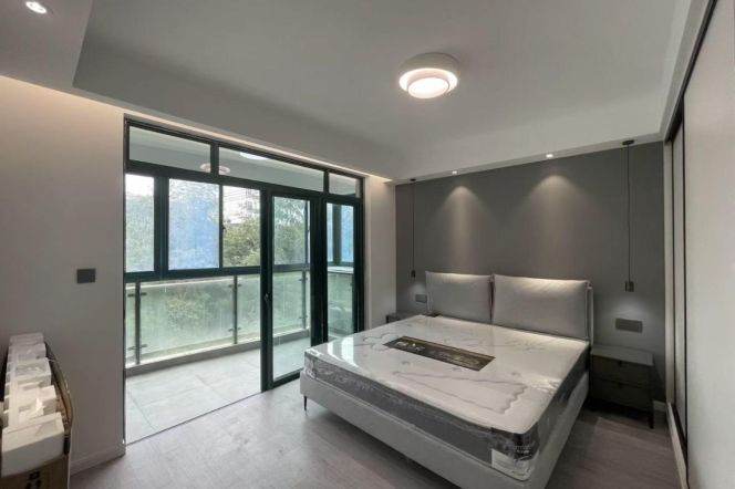 2BR Apartment in Gubei (L2)