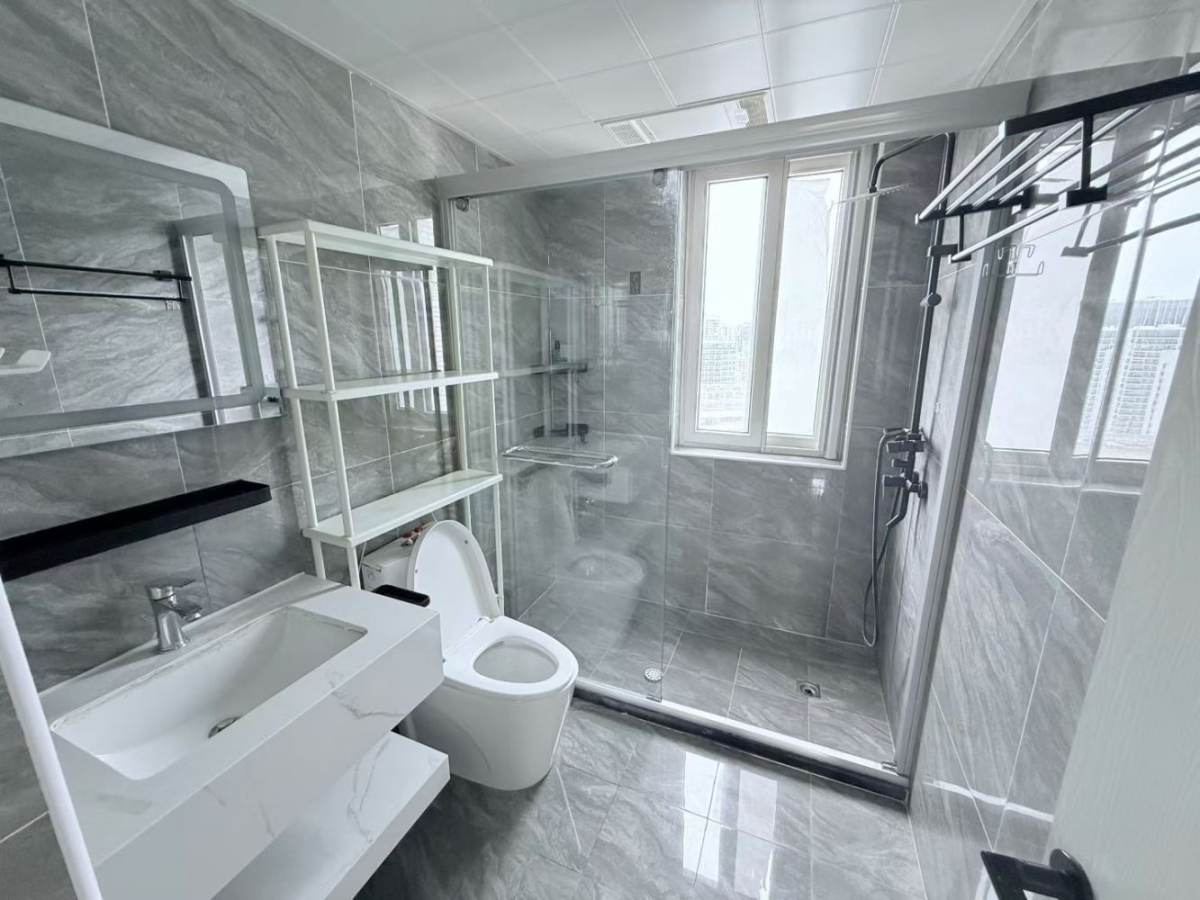 Housing image — Bathroom