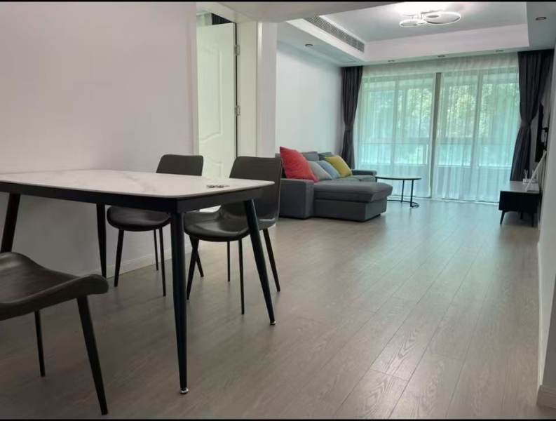 Housing image — Living Room