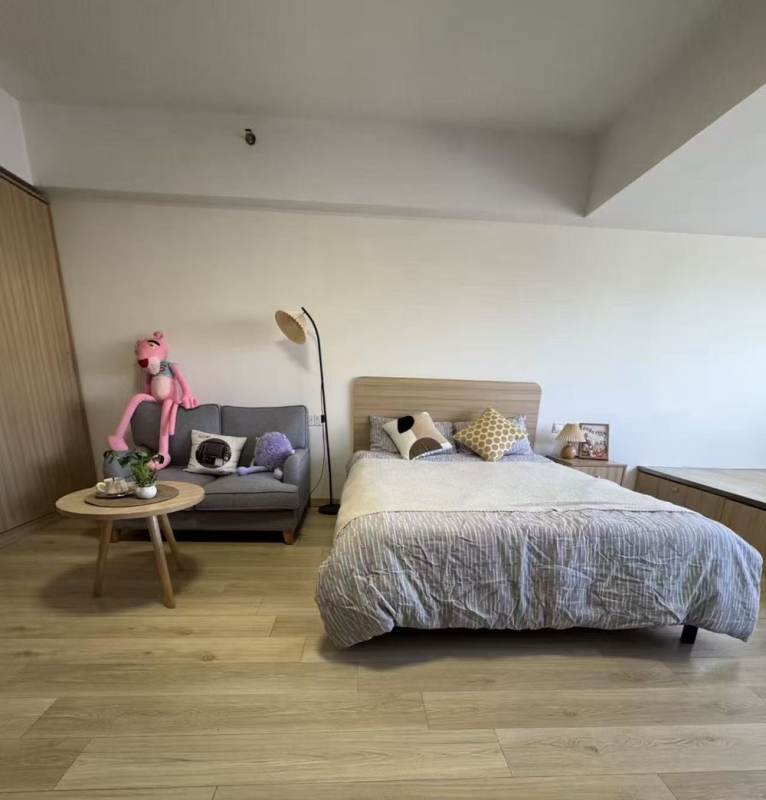 Housing image — Bedroom