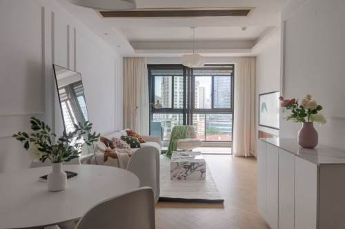 Housing image — Living Room